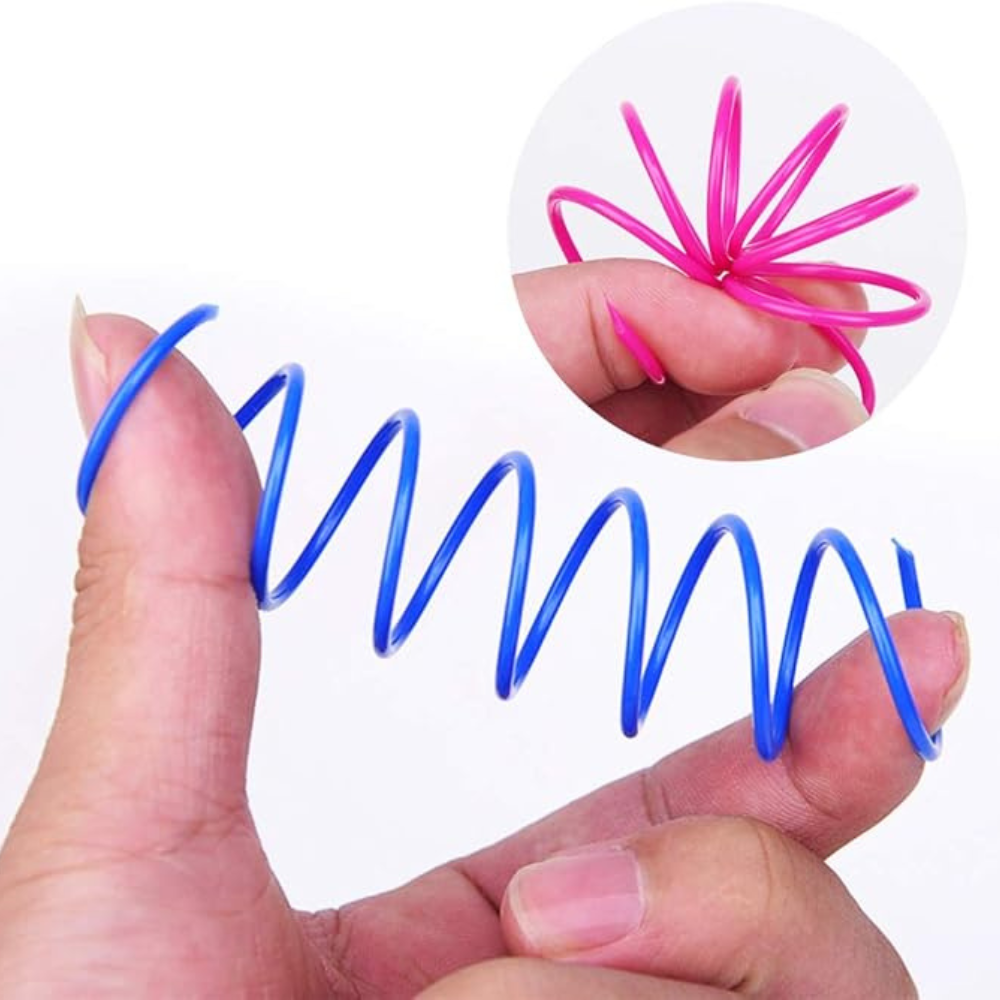 Spring toys for cats – Set of 16 interactive coloured plastic spirals