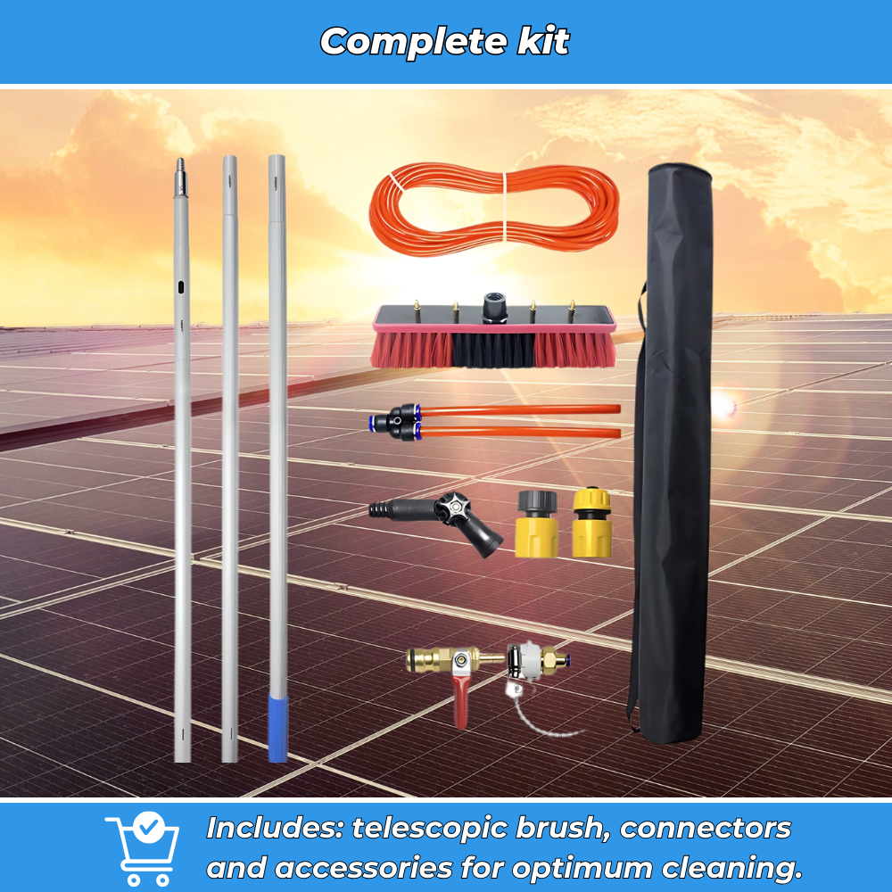 SolarClean Pro - High-performance telescopic brush for solar panels