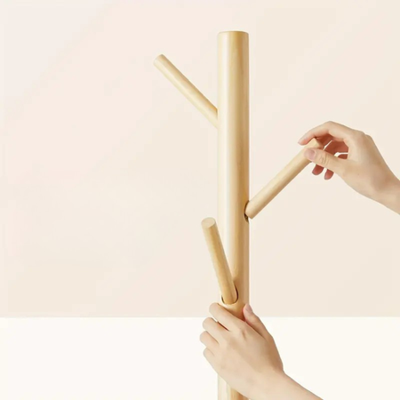 Free-standing coat rack in solid wood – 8 adjustable hooks for coats, bags and hats