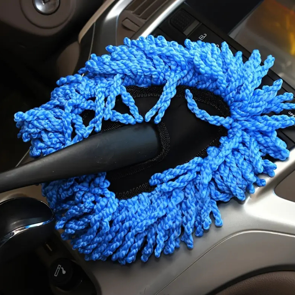 Soft anti-dust car brush